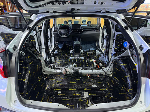 Toyota Yizawa cała konstrukcja samochodu izolacji akustycznej